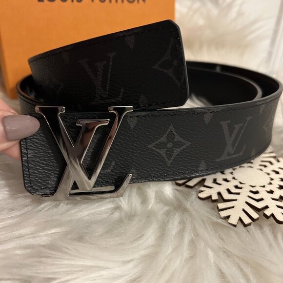 Louis Vuitton Initiales 40MM Reversible in Monogram Eclipse 95/38 with Box - Picture 1 of 4